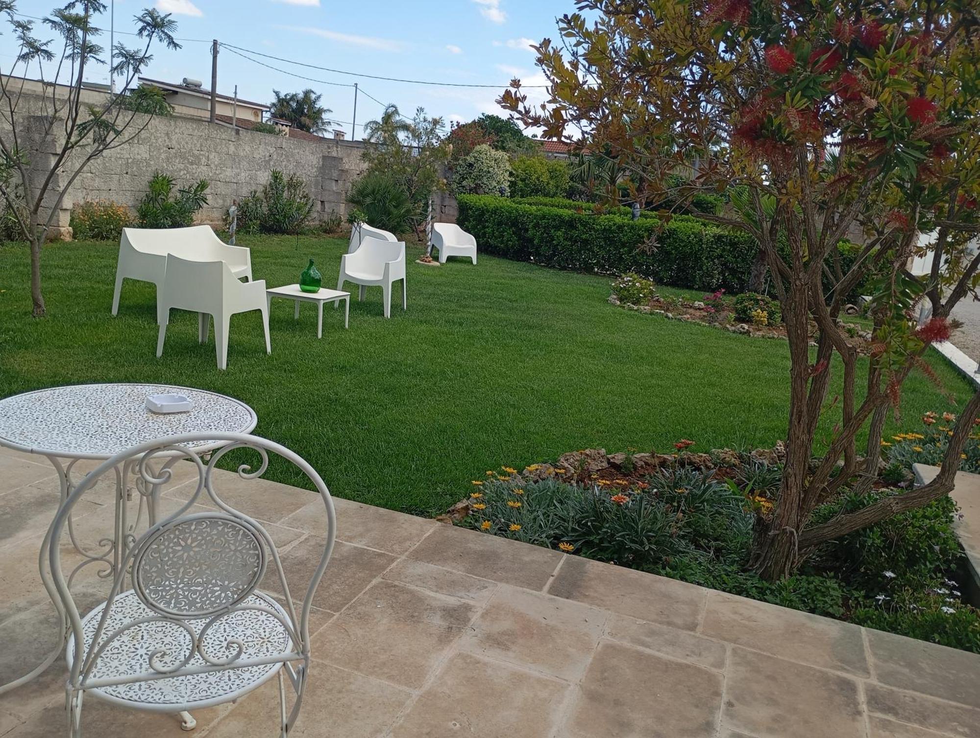 Li Curti B&B Melissano Exterior photo