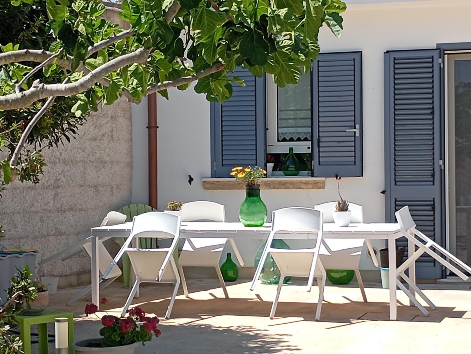 Li Curti B&B Melissano Exterior photo